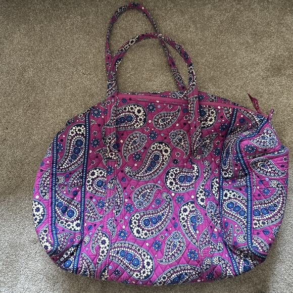 Vera Bradley Duffle Weekender Bag Boysenberry Paisley Retired Pattern 2011 22x12 - Picture 4 of 6